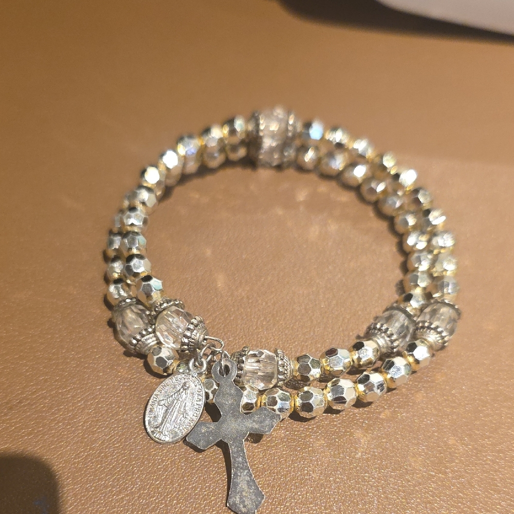 Source Unknown Silver Beaded Cross Charm Bracelet - image 2